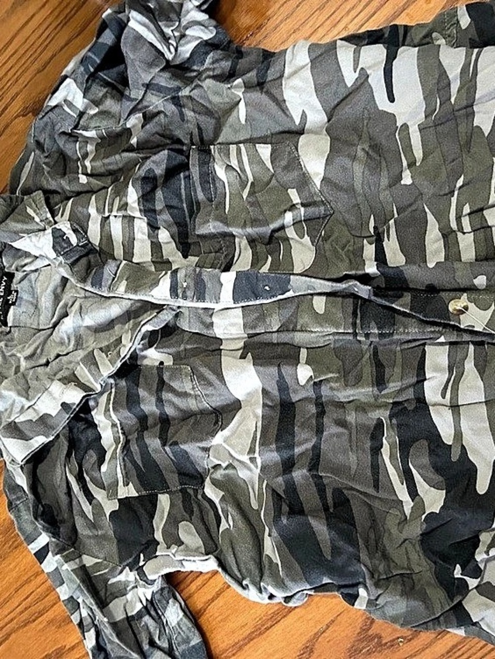 Style Envy Women's Camo button down shirt
